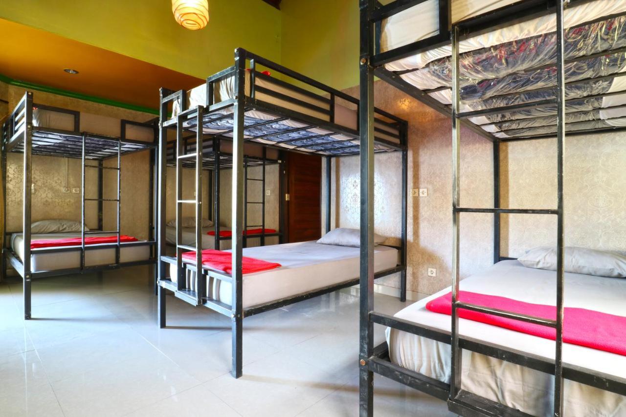 Hang Five Canggu Hostel Extérieur photo