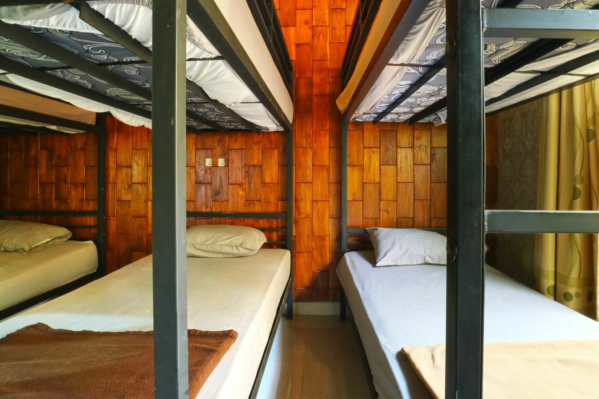 Hang Five Canggu Hostel Extérieur photo